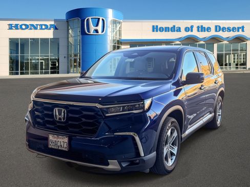Used 2023 Honda Pilot EX-L image 3