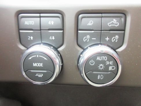 New 2026 GMC Sierra 2500 Denali w/ Denali Reserve Package image 18