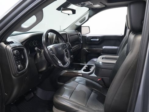 Used 2020 Chevrolet Silverado 1500 LT Trail Boss AWD/4WD image 32