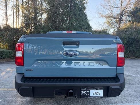 Used 2023 Ford Maverick Lariat image 7