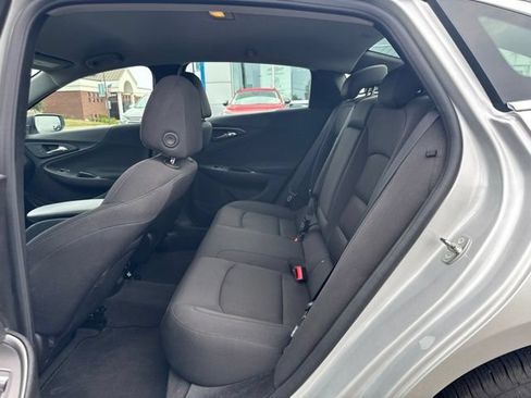 Used 2018 Chevrolet Malibu LS FWD image 11
