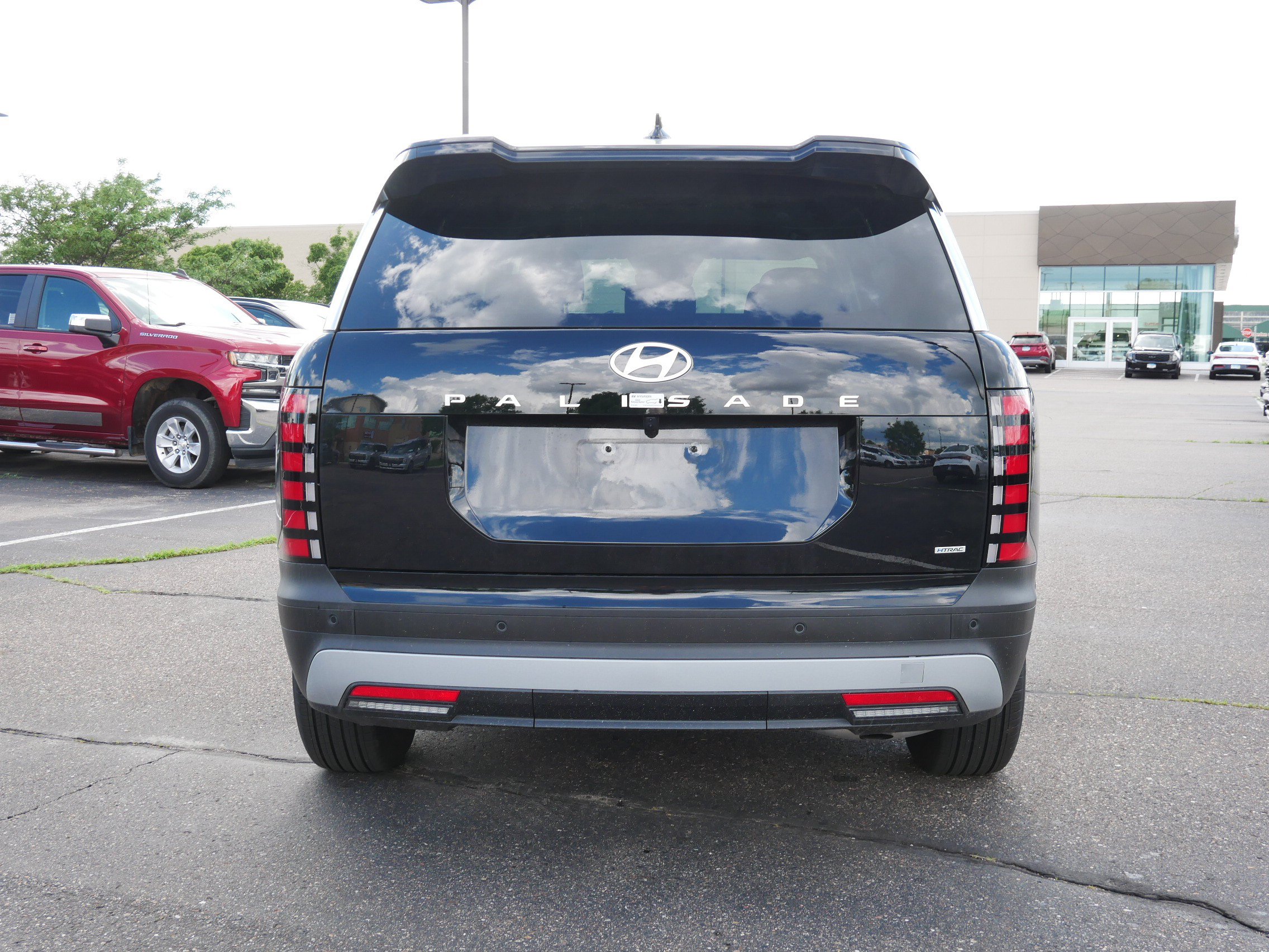 Used 2026 Hyundai Palisade SE AWD/4WD image 4