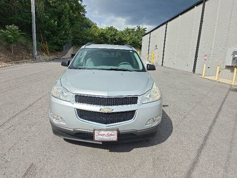 Used 2009 Chevrolet Traverse LS FWD image 7