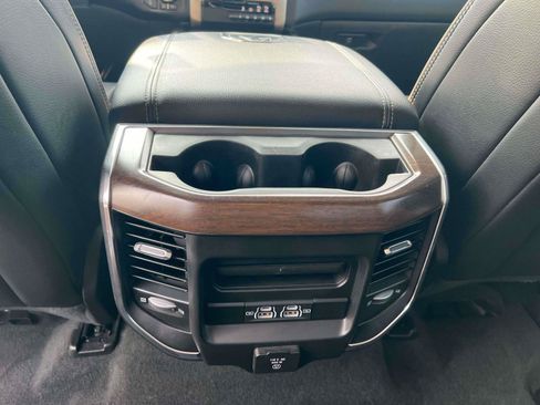 Used 2021 RAM 1500 Laramie AWD/4WD image 23