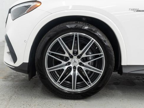 Used 2025 Mercedes-Benz GLC 63 AMG S image 41