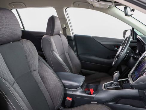 Used 2024 Subaru Outback Premium image 26