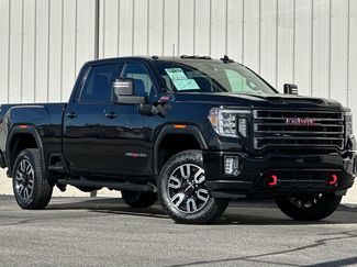 Used 2022 GMC Sierra 2500 AT4 video 2