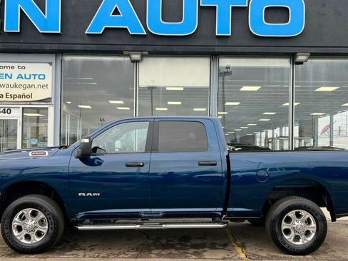 Used 2024 RAM 2500 Big Horn w/ Bed Utility Group image 2