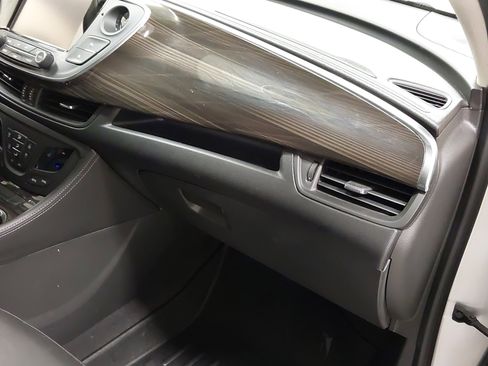 Used 2019 Buick Envision Essence image 29