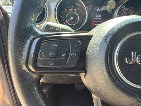Used 2023 Jeep Wrangler Unlimited Sport AWD/4WD image 26