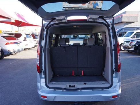 Used 2017 Ford Transit Connect XLT w/ XLT Premium Package FWD image 8