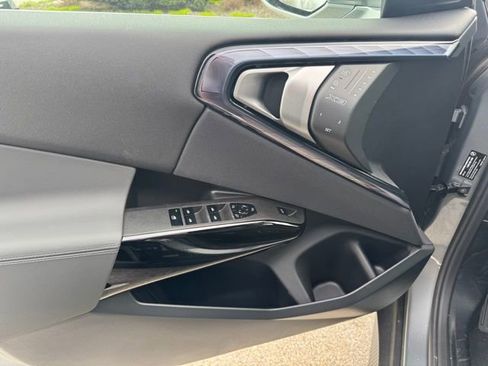 New 2026 BMW X3 xDrive30 w/ Premium Package image 11