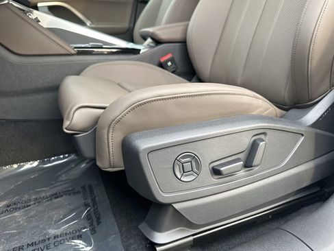 New 2025 Audi Q5 Premium Plus image 10