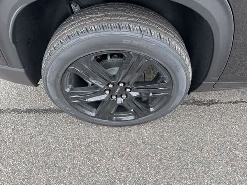 New 2026 GMC Acadia Elevation w/ Black Edition image 9