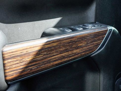 Used 2019 Chevrolet Silverado 1500 High Country w/ Technology Package image 65