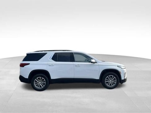 Used 2022 Chevrolet Traverse LT FWD image 6