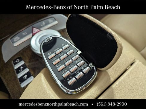 Used 2011 Mercedes-Benz S 400 S 400 image 22