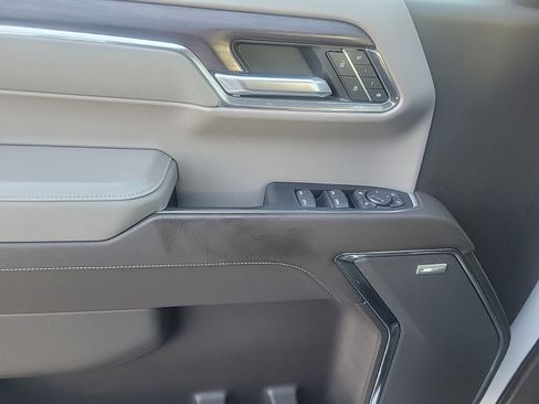 Certified 2022 GMC Sierra 1500 SLT w/ SLT Premium Package image 20