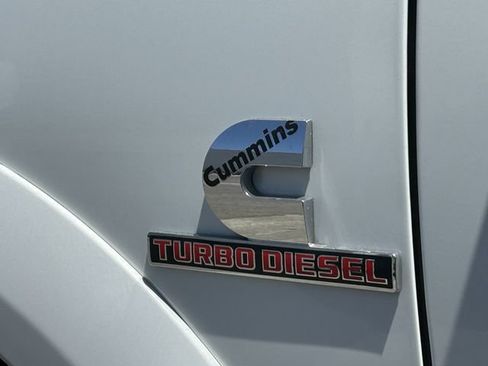 Used 2016 RAM 3500 Laramie Longhorn AWD/4WD image 8