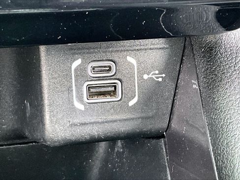 Used 2022 Jeep Compass Latitude FWD image 35
