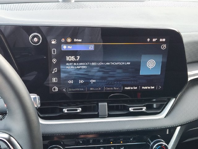 Used 2026 Chevrolet Equinox LT FWD image 6