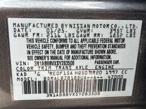 Used 2025 Nissan Sentra S FWD image 29