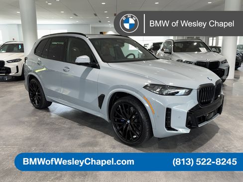 New 2026 BMW X5 sDrive40i w/ M Sport Package RWD image 1