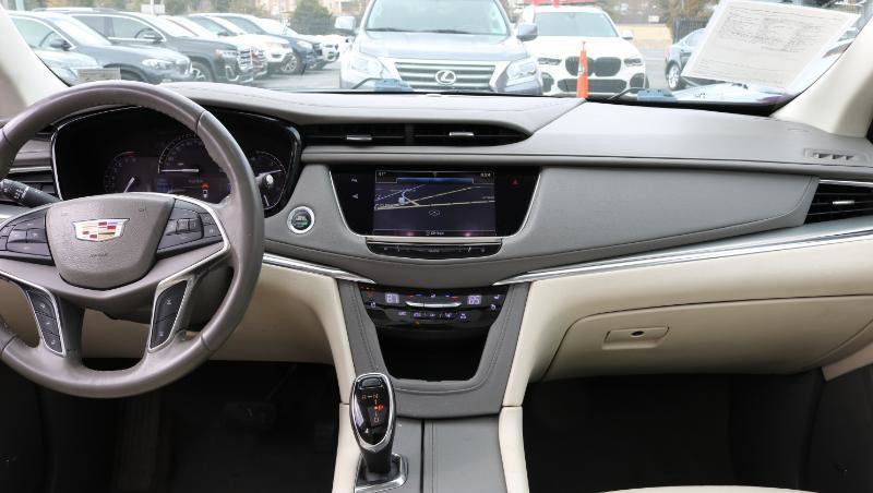 Used 2017 Cadillac XT5 Premium Luxury w/ Driver Assist Package FWD image 19