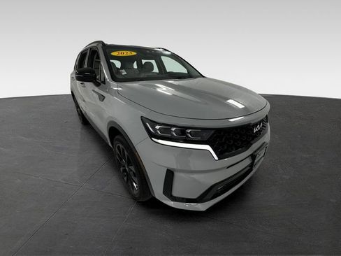 Used 2023 Kia Sorento SX AWD/4WD image 1