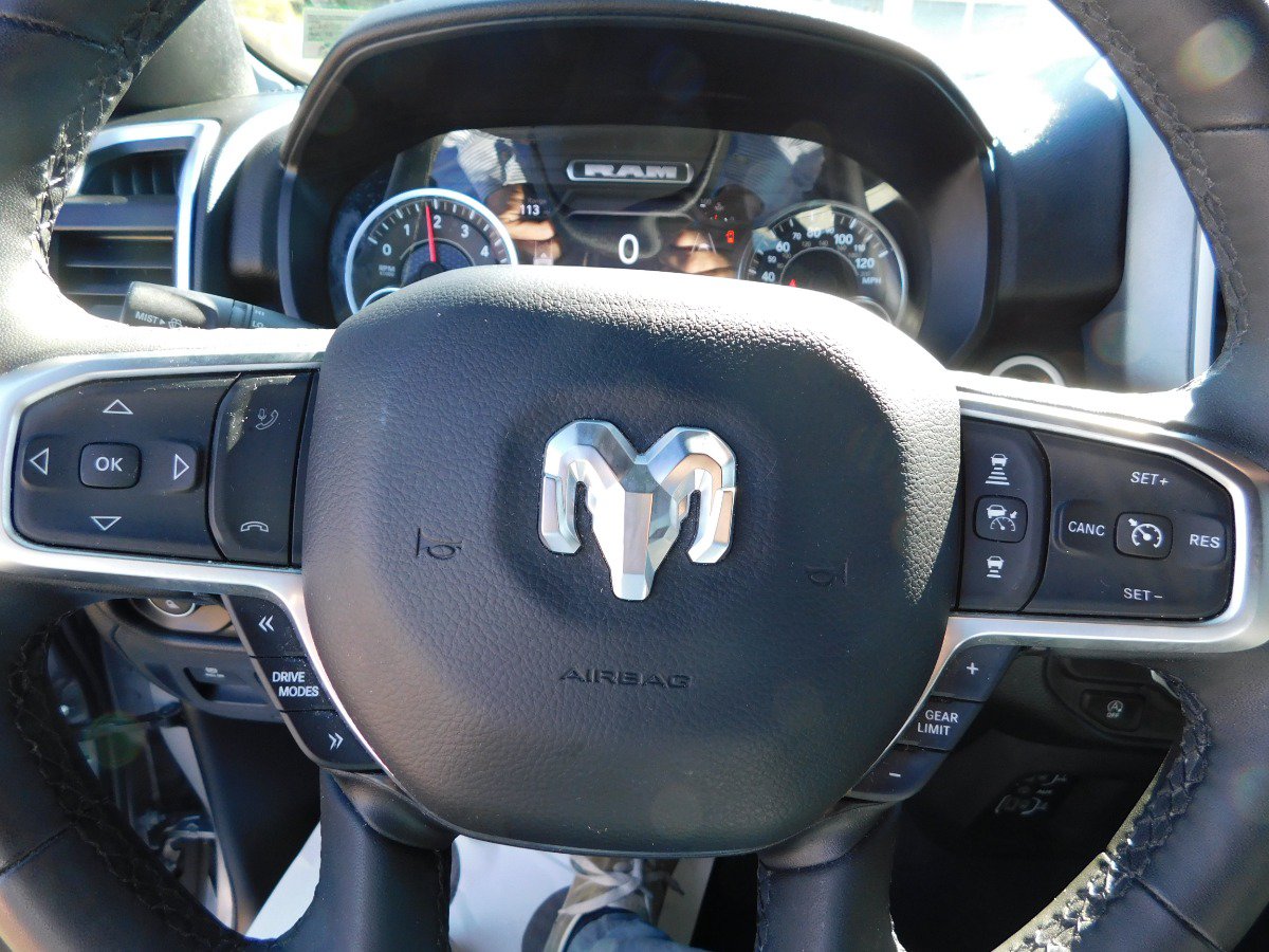 Used 2025 RAM 1500 Big Horn RWD image 21
