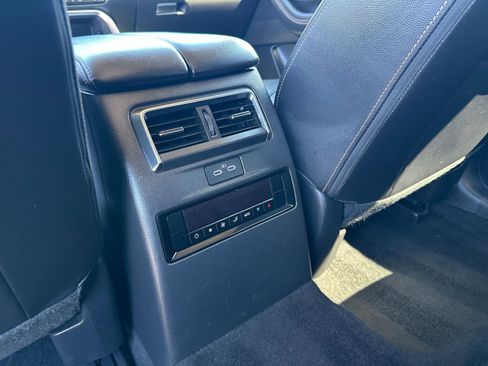 Used 2025 MAZDA CX-90 3.3 Turbo w/ Preferred Package image 24