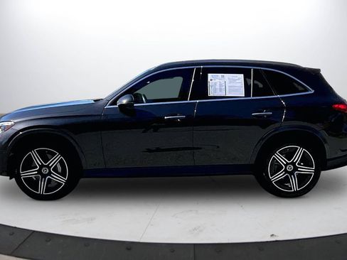 Used 2023 Mercedes-Benz GLC 300 image 6