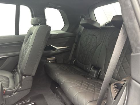 New 2026 BMW X7 xDrive40i w/ M Sport Package image 30