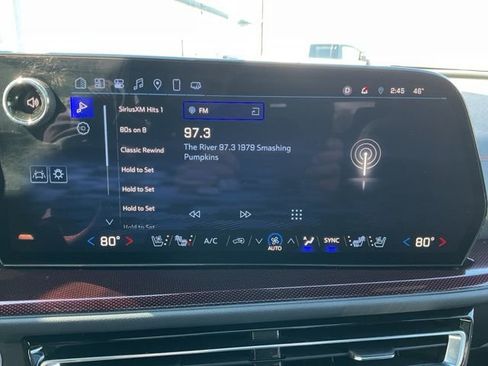 Certified 2025 Chevrolet Traverse RS AWD/4WD image 5