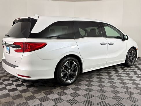 Used 2023 Honda Odyssey Elite image 8