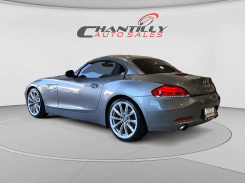 Used 2009 BMW Z4 sDrive35i RWD image 3