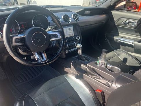 Used 2019 Ford Mustang Premium image 20