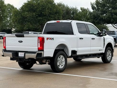 Used 2024 Ford F250 XLT w/ FX4 Off-Road Package AWD/4WD image 4