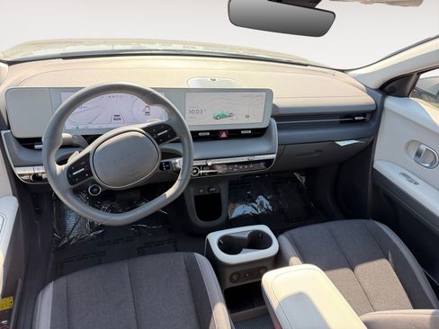 Certified 2024 Hyundai Ioniq 5 SEL RWD image 15