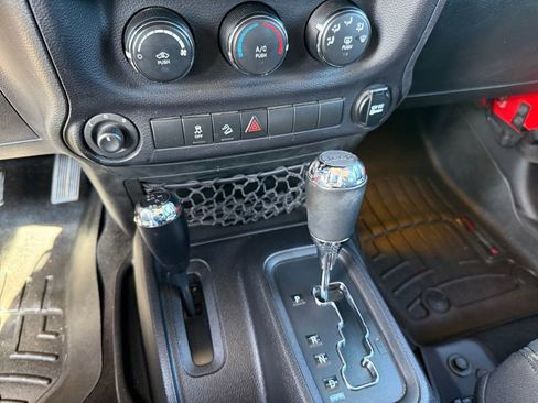 Used 2015 Jeep Wrangler Unlimited Sport w/ Quick Order Package 24S image 20