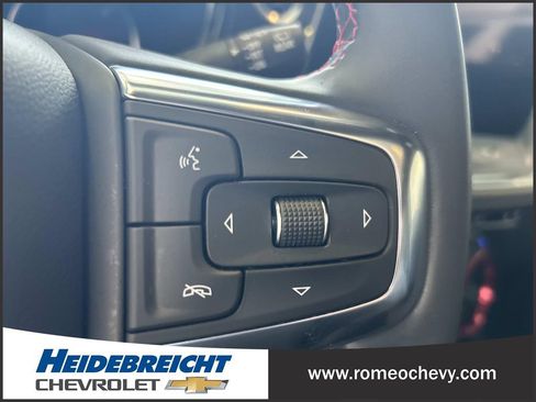 Used 2025 Chevrolet Blazer RS w/ Enhanced Convenience Package AWD/4WD image 20