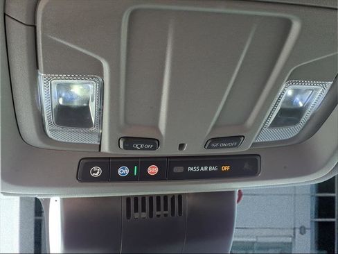 Used 2023 Chevrolet Silverado 1500 LT image 22