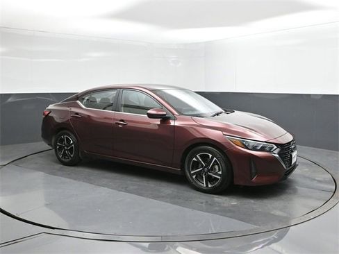 Used 2024 Nissan Sentra SV image 17