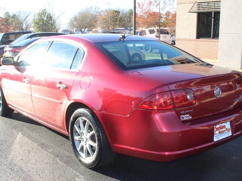 Used 2007 Buick Lucerne CXL image 8