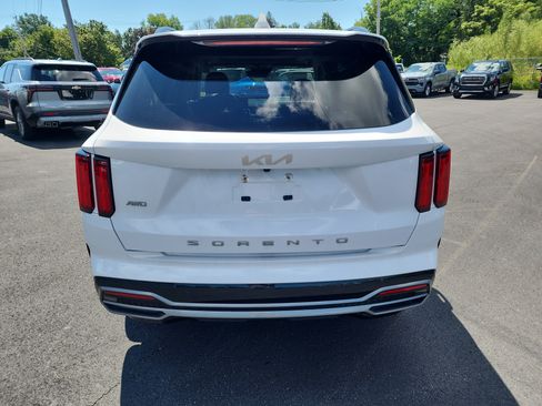 Used 2022 Kia Sorento SX AWD/4WD image 7