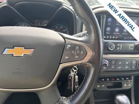 Used 2022 Chevrolet Colorado Z71 AWD/4WD image 21
