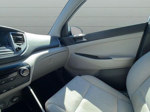 Used 2016 Hyundai Tucson SE w/ Option Group 02 image 17