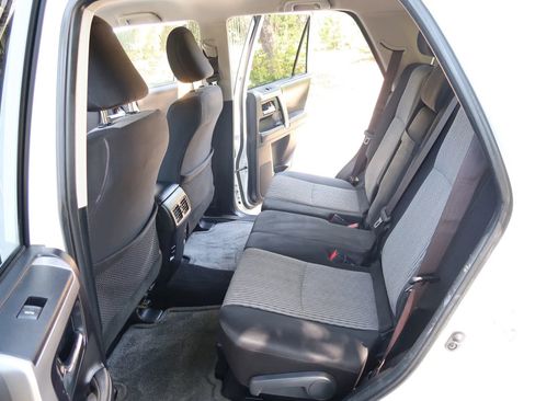 Used 2014 Toyota 4Runner SR5 RWD image 15