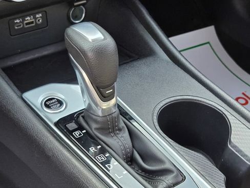 Used 2025 Nissan Altima 2.5 SV FWD image 33