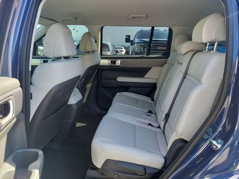 New 2026 Hyundai Santa Fe SEL FWD image 9